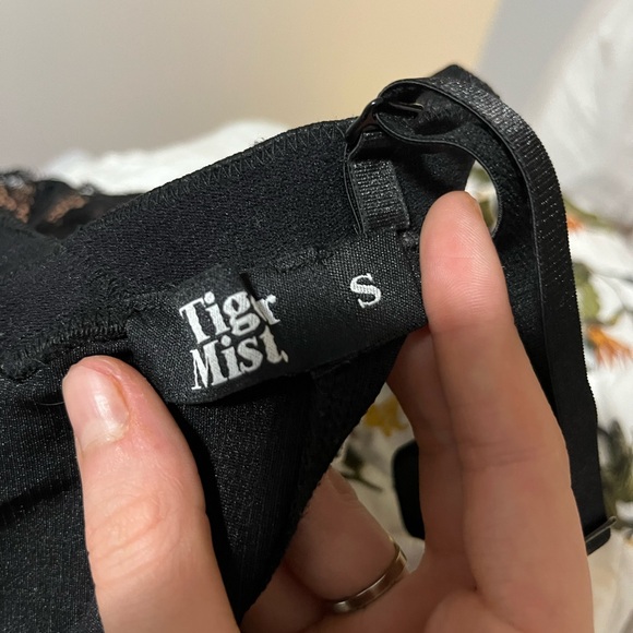 Tiger Mist Allura Bodysuit - Picture 2 of 6